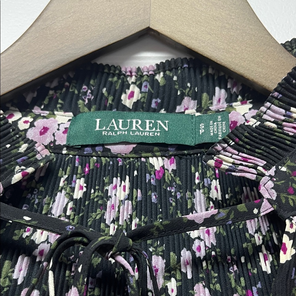 Lauren Ralph Blouse - Picture 3 of 15